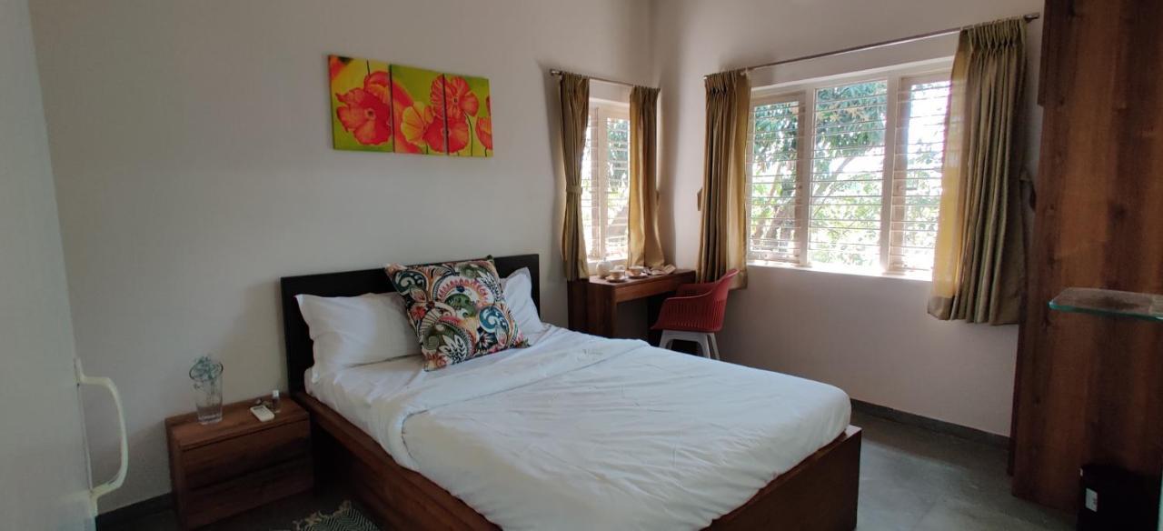 Shakuntala Farms - Rustic Farmstay With Modern Comforts Nashik Bagian luar foto